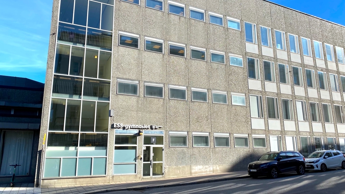 Byggnad ess gymnasiet